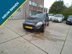 Fiat Punto Evo 1.4 Business, Auto's, Voorwielaandrijving, Euro 5, Stof, Gebruikt