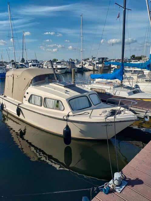 Leuke polyester kajuitboot Waterland 700, Watersport en Boten, Motorboten en Motorjachten, Gebruikt, Polyester, 6 tot 9 meter