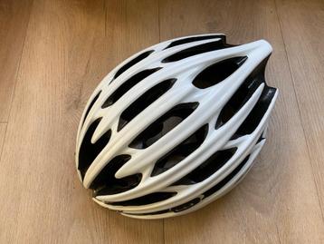 Selev fietshelm (xp mt L) beschikbaar voor biedingen