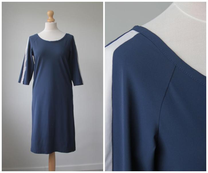 Penn & Ink - NIEUW / travelstof jurk / blauw / maat 36 S, Kleding | Dames, Jurken, Zo goed als nieuw, Maat 36 (S), Blauw, Boven de knie