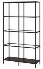 Zwarte Ikea Vitrinekast, Huis en Inrichting, Kasten | Boekenkasten, Met plank(en), Zo goed als nieuw, Metaal, 150 tot 200 cm