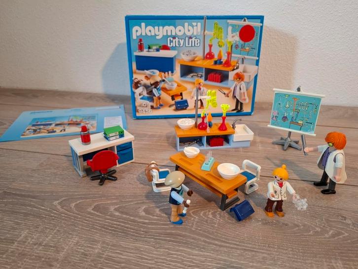 PLAYMOBIL City Life Scheikundelokaal - 9456, Kinderen en Baby's, Speelgoed | Playmobil, Zo goed als nieuw, Ophalen of Verzenden