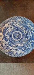 Antiek Chinees bord met drakenmotief, Antiek en Kunst, Ophalen of Verzenden