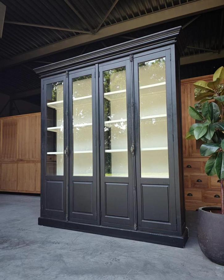 Franse Vitrinekast | Servies Espagnolet | Winkelkast #2205, Huis en Inrichting, Kasten | Vitrinekasten, Gebruikt, 200 cm of meer