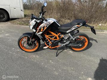 KTM 390 Duke ABS beschikbaar voor biedingen