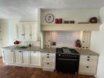 Landelijke creme (eiken) keuken met terrazzo werkblad, Huis en Inrichting, Keuken | Complete keukens, Ophalen, Gebruikt, Crème