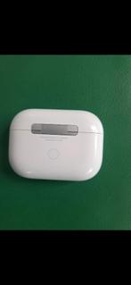 Verschillende airpods apple, Ophalen of Verzenden, Zo goed als nieuw
