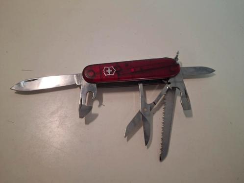 Victorinox huntsman transparant rood, Caravans en Kamperen, Kampeergereedschap, Zo goed als nieuw, Ophalen of Verzenden