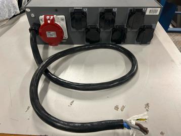 Showtec PS-3202MKII Stroomverdeler beschikbaar voor biedingen