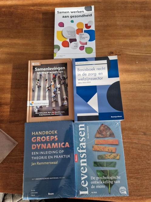 Studieboeken Social Work, Boeken, Studieboeken en Cursussen, Zo goed als nieuw, HBO, Ophalen of Verzenden