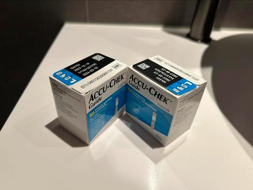 Nieuw 2 doosjes 100 teststrips Accu Check Guide, Diversen, Verpleegmiddelen, Nieuw, Ophalen of Verzenden