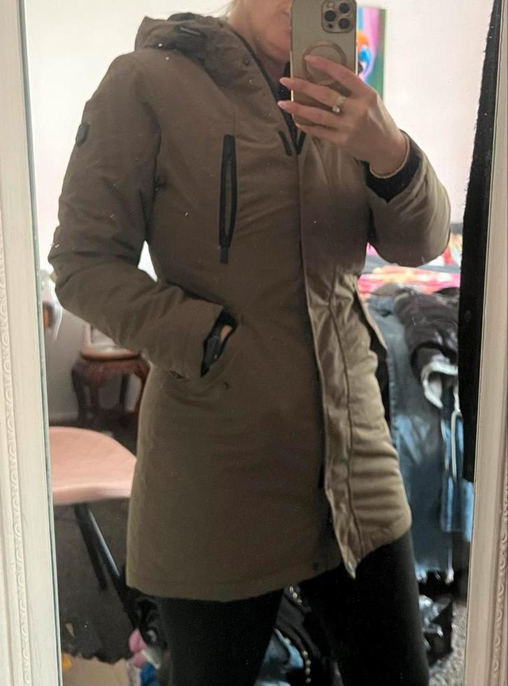 Kjelvik Winterjas Dames Maat 36 (ZGAN), Kleding | Dames, Jassen | Winter, Zo goed als nieuw, Maat 36 (S), Ophalen of Verzenden