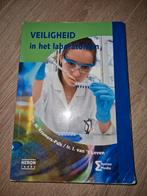 H. Kramers-Pals - Veiligheid in het laboratorium, Boeken, Ophalen of Verzenden, Zo goed als nieuw, H. Kramers-Pals; I. van 't Leven