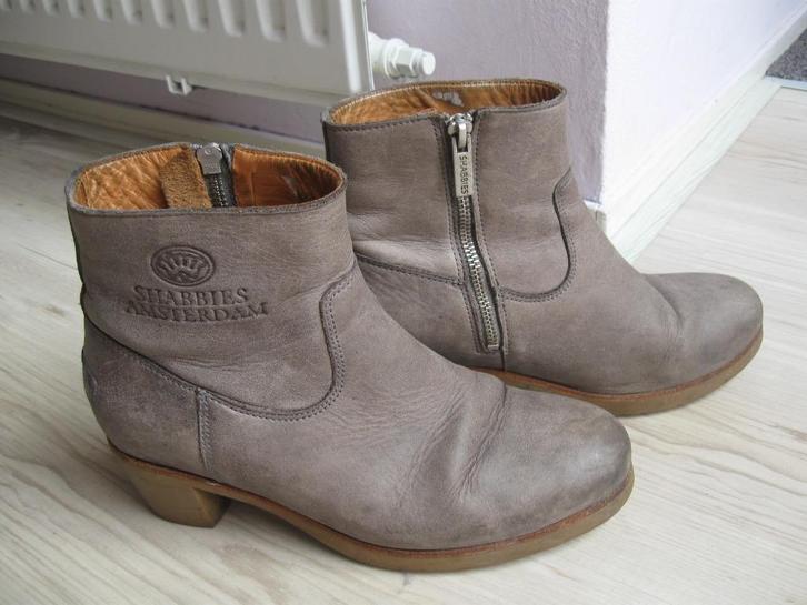 SHABBIES mooie stoere grijze enkellaarsjes hak en rits mt 38, Kleding | Dames, Schoenen, Zo goed als nieuw, Lage of Enkellaarzen