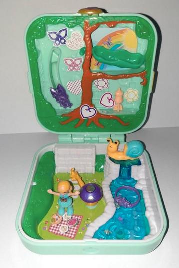 Polly Pocket Hidden Hideouts Polly Flutterrific Forest beschikbaar voor biedingen