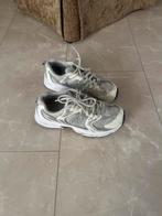 New Balance 530 - Maat 39, Ophalen of Verzenden, Zo goed als nieuw, Wit