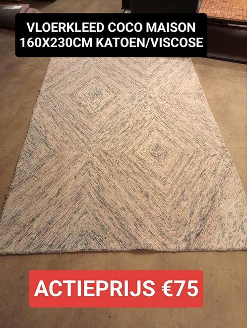 Nieuw vloerkleed Coco Maison Auxerre 160x230cn pink €75, Huis en Inrichting, Stoffering | Tapijten en Kleden, Nieuw, 150 tot 200 cm