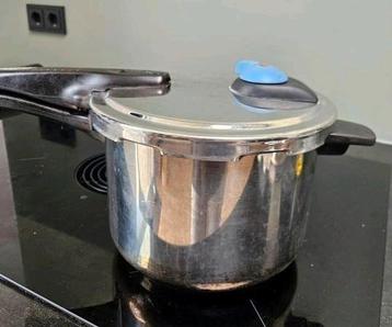 Tefal sensor 2 (hoge druk) snelkookpan inductiegeschikt beschikbaar voor biedingen