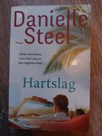 Danielle Steel - Hartslag (Special Veldboeket oktober 2017), Ophalen of Verzenden, Zo goed als nieuw, Danielle Steel