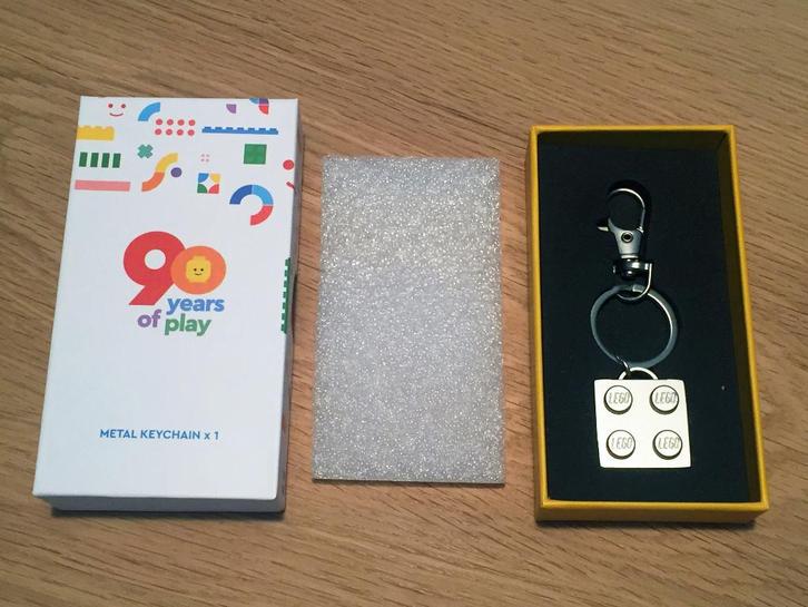 LEGO® 100871 - Zilver metalen 2x2 sleutelhanger *Nieuw*, Kinderen en Baby's, Speelgoed | Duplo en Lego, Nieuw, Lego, Complete set