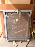 Antraciet kunststof kozijn met hor en HR++ glas, Kunststof, Raamkozijn, Nieuw, Inclusief glas