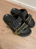 Lv slipper, Kleding | Dames, Ophalen of Verzenden