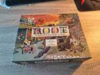 Root (bordspel), Hobby en Vrije tijd, Gezelschapsspellen | Bordspellen, Een of twee spelers, Ophalen of Verzenden, Nieuw