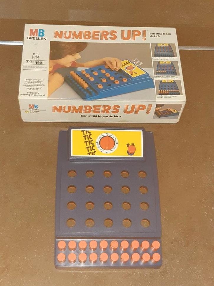 Numbers up 1977 MB, Hobby en Vrije tijd, Gezelschapsspellen | Bordspellen, Zo goed als nieuw, Ophalen of Verzenden