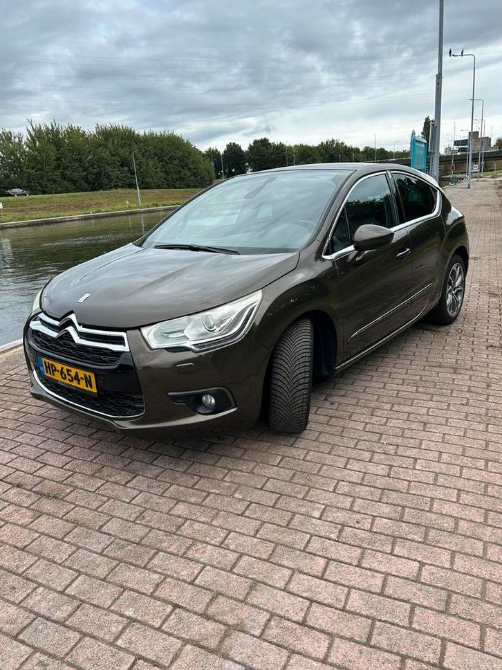 Citroën DS4 So Chic 1.6 THP 147KW (200PK) 2012 Bruin, Auto's, Citroën, Particulier, DS4, ABS, Achteruitrijcamera, Adaptieve lichten