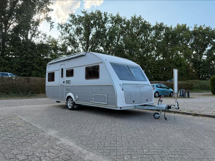 Kip Hyline 53 TEB 2005, Caravans en Kamperen, Caravans, Bedrijf, tot en met 4, 1250 - 1500 kg, Rondzit, Kip, 2 aparte bedden, Dwarsbed