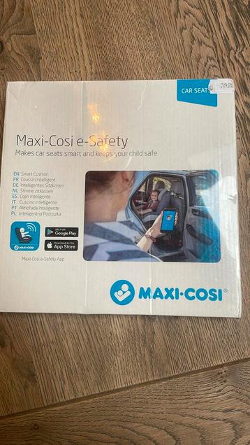 Maxi cosy e-safety car seat beschikbaar voor biedingen