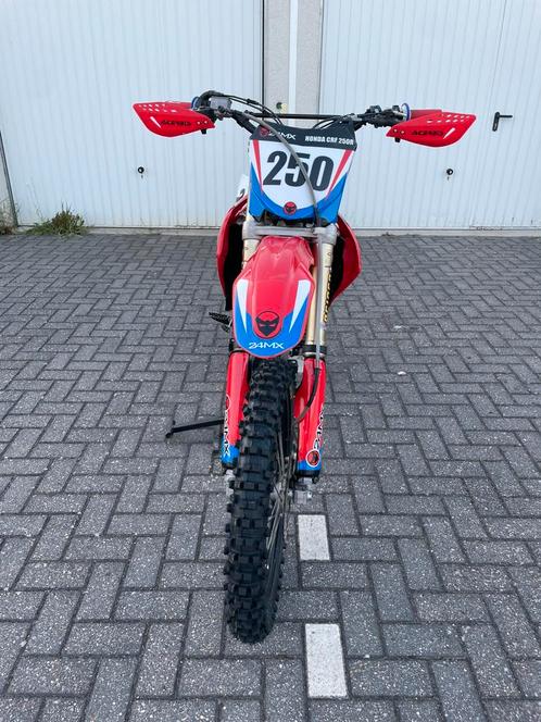 Een hele frisse Honda Crf 250 R 2009, Motoren, Motoren | Honda, Particulier, Crossmotor, Ophalen