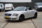 Audi TT 1.8 T Roadster 132KW 1999 Grijs, Auto's, Audi, Voorwielaandrijving, 65 €/maand, TT, Zwart
