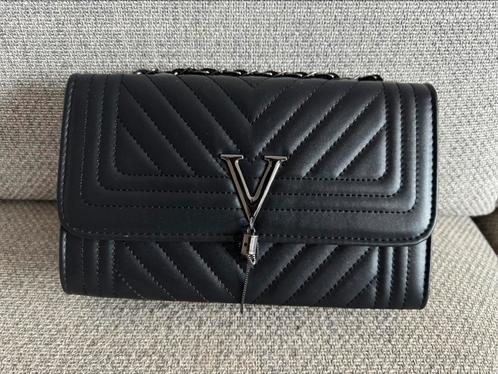 Zwarte Handtas van V – Stijlvol, Elegant & Betaalbaar!, Sieraden, Tassen en Uiterlijk, Tassen | Damestassen, Zo goed als nieuw