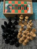 Vintage  Vhess Staunton   Koninghoogte 69 mm, Een of twee spelers, Ophalen of Verzenden, Gebruikt, Reisspel