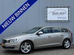 Volvo V60 2.0 T4 Summum Trekhaak/Leer/Navi/Climate., Voorwielaandrijving, Gebruikt, Euro 6, 1969 cc
