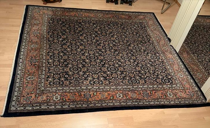 Mooi Oosters Tapijt 200 x 210 cm, Huis en Inrichting, Stoffering | Tapijten en Kleden, Zo goed als nieuw, 150 tot 200 cm, 200 cm of meer