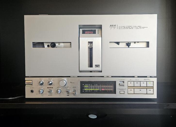 Mooie Akai 77 tapedeck (reel to reel), Audio, Tv en Foto, Bandrecorders, Bandrecorder, Met stofkap, Ophalen of Verzenden