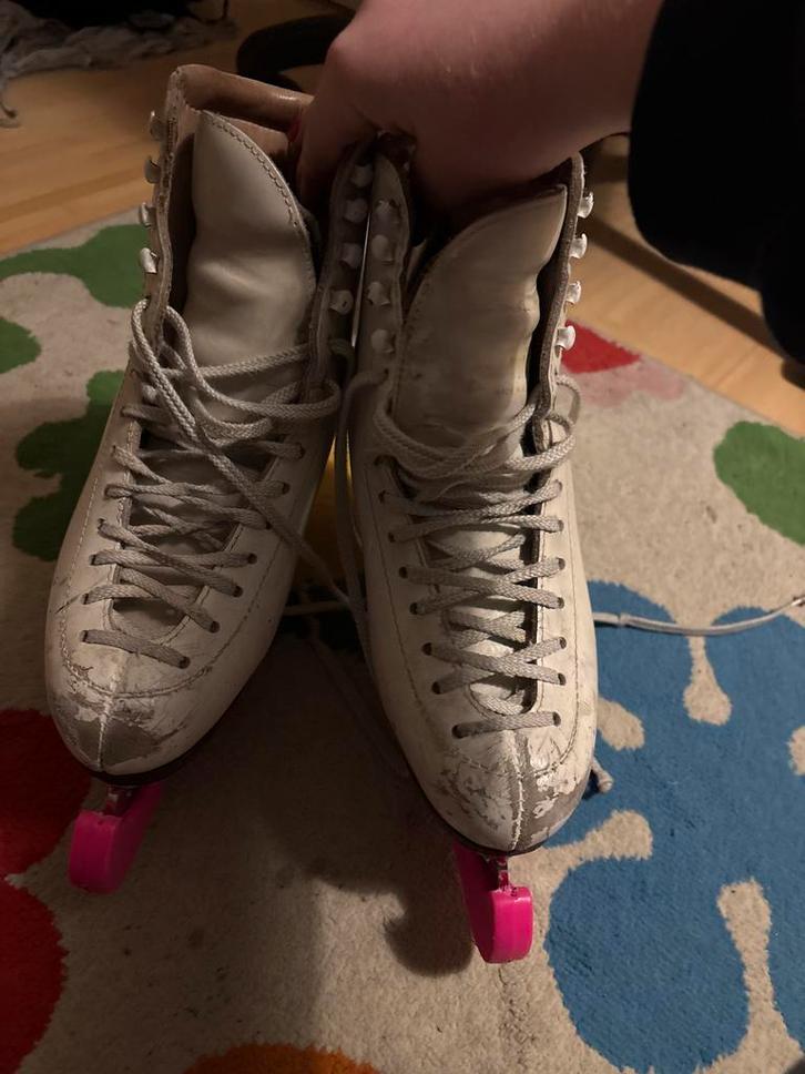 Schaatsen met beschermers - Maat 38/39, Sport en Fitness, Schaatsen, Gebruikt, Kunstschaatsen, Overige merken, Ophalen of Verzenden