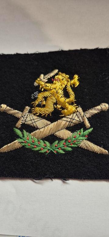 Landmacht Embleem met Leeuw en Zwaarden beschikbaar voor biedingen