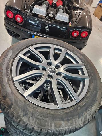 Range Rover Sport 20inch Winterset beschikbaar voor biedingen