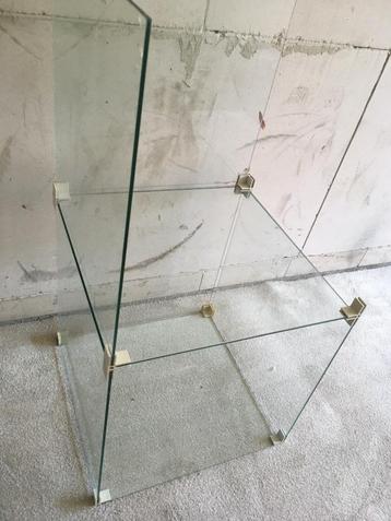 RTS kast glas tentoonstelling systeem  beschikbaar voor biedingen
