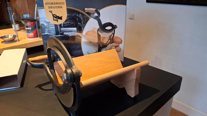 Stokbroodsnijder - Handig en Stijlvol, Huis en Inrichting, Keuken | Keukenbenodigdheden, Ophalen of Verzenden