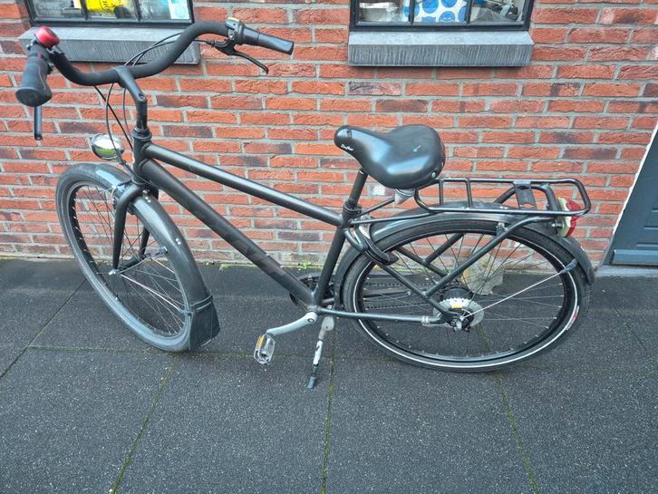 Giant Triple X maat M Black 8 versnellinge, Fietsen en Brommers, Fietsen | Heren | Herenfietsen, Gebruikt, Giant, Versnellingen