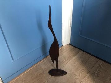 Grote houten vogel beschikbaar voor biedingen