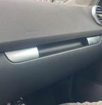 Audi A3 8p dashboardkastje gezocht, Auto-onderdelen, Dashboard en Schakelaars, Ophalen of Verzenden, Audi
