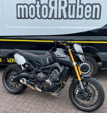 YAMAHA MT 09 SPORT TRACKER (bj 2015) MT09 MT-09 beschikbaar voor biedingen
