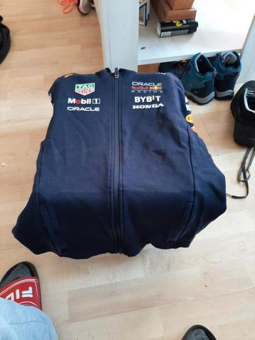 Vest van max verstappen red bull beschikbaar voor biedingen
