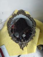 14393) antieke  messing spiegel met afbeelding   45x29cm, Antiek en Kunst, Antiek | Spiegels, Ophalen of Verzenden, Ovaal, Minder dan 50 cm