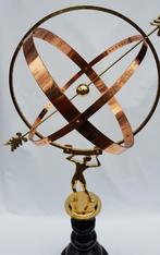 Grote klassieke zonnewijzer massief messing op voet, Verzenden, Nieuw